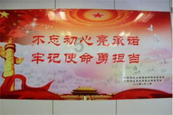 有人看海有人被爱,我对你的态度取决于你我的关系。是一个男生发朋友圈的话,是什么意思啊?-全方位有问必答平台